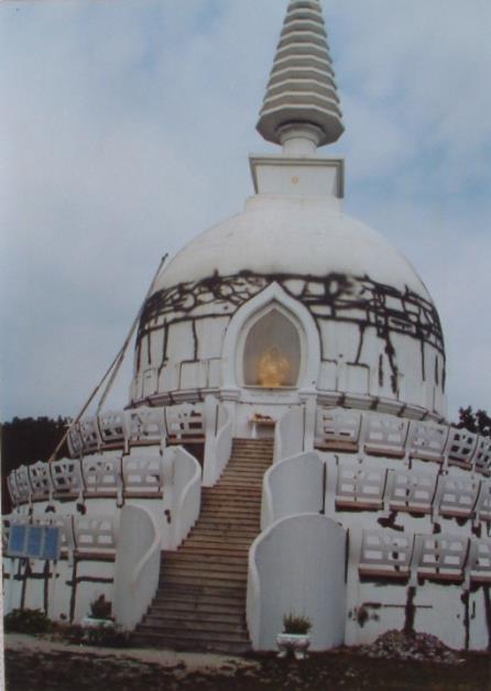 Hongaarse 神庙修复前